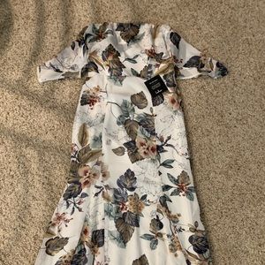 Never worn Lulu’s dress!